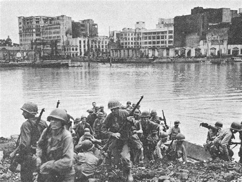 Battle of Manila (1945) .